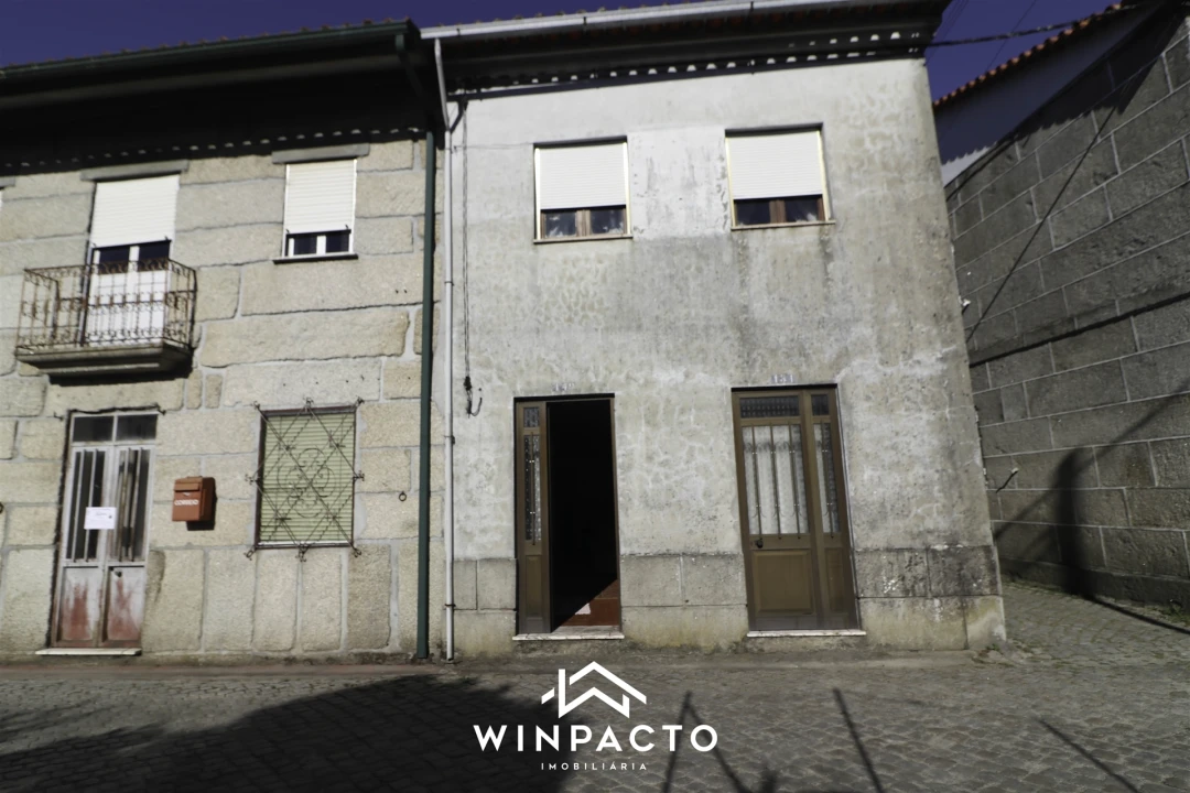 Moradia T3 para Venda em Canas de Senhorim Foto 3