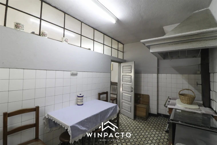 Moradia T3 para Venda em Canas de Senhorim Foto 18