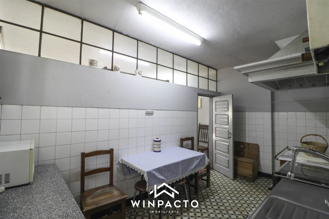 Moradia T3 para Venda em Canas de Senhorim Foto 19