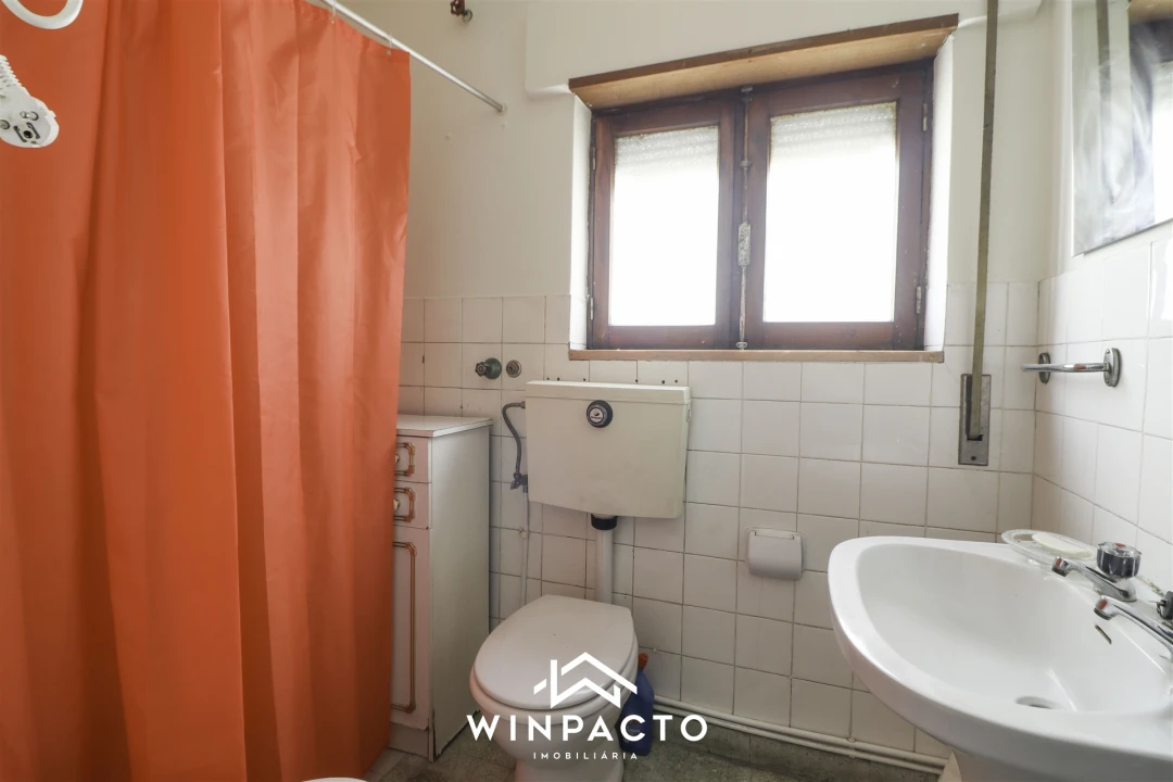 Moradia T3 para Venda em Canas de Senhorim Foto 25