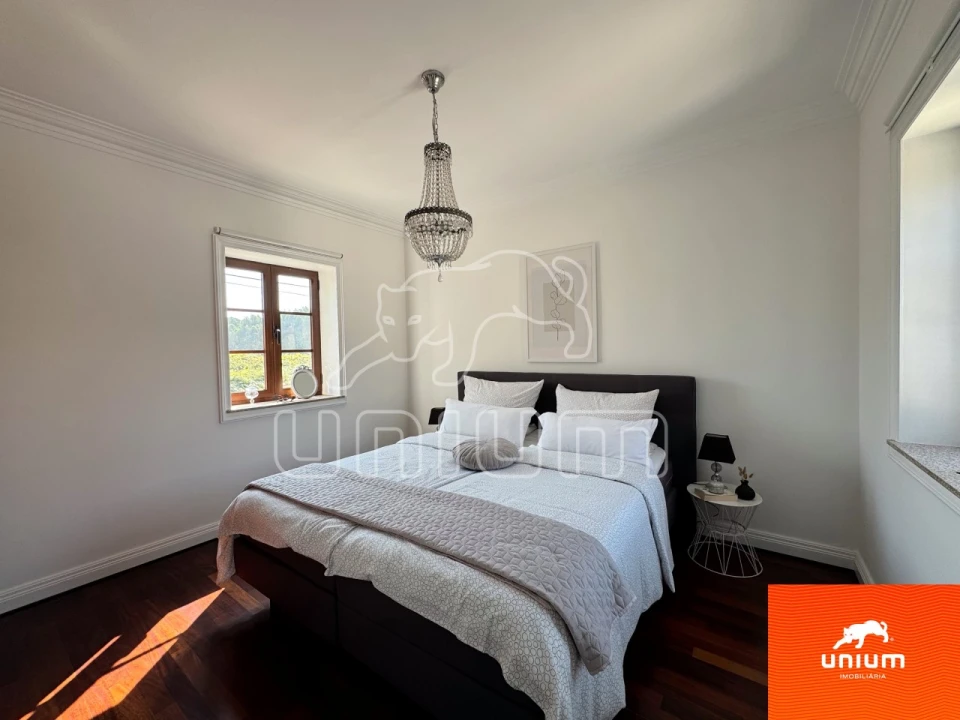 Moradia T5 para Venda em Darque Foto 16