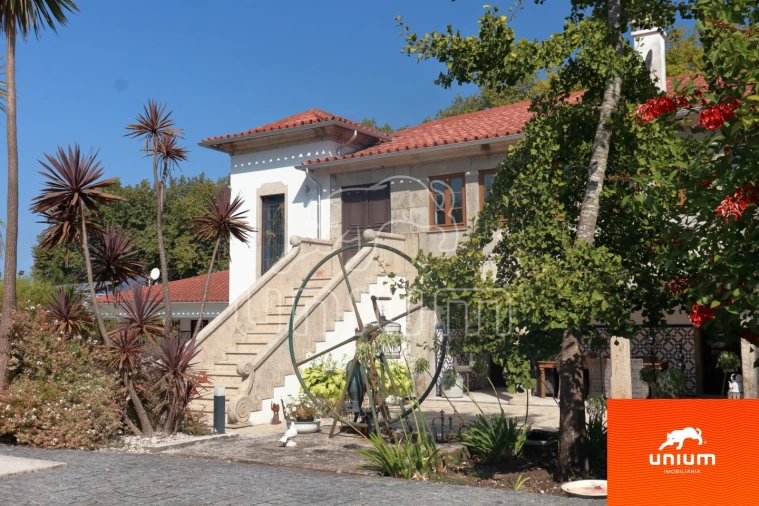 Moradia T5 para Venda em Darque Foto 2