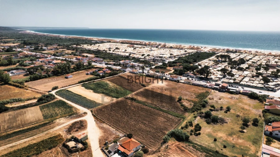 Terreno Comércio / Armazém para Venda em Costa da Caparica Foto 6