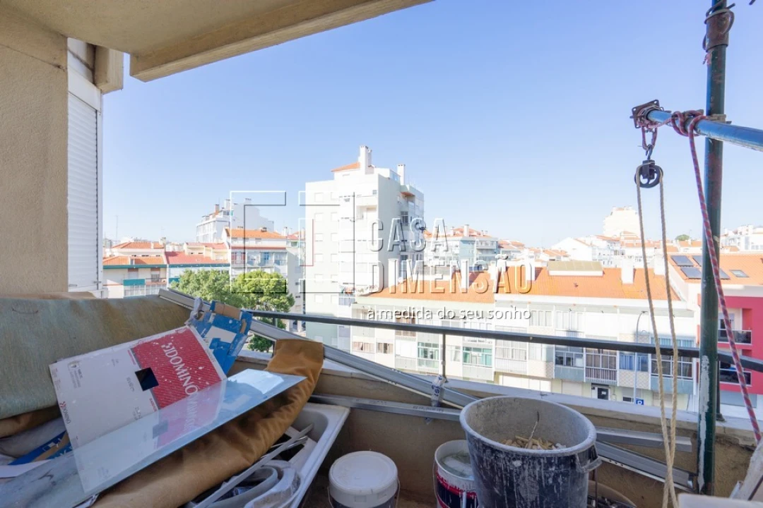 Apartamento T3 para Venda em Águas Livres Foto 6