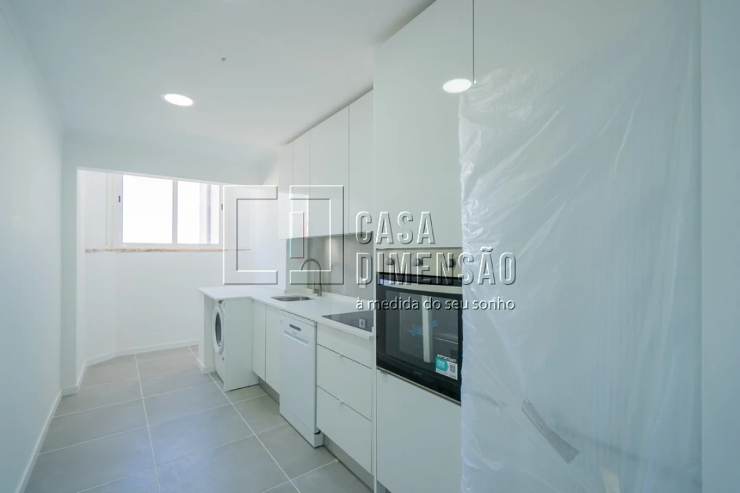 Apartamento T3 para Venda em Águas Livres Foto 7