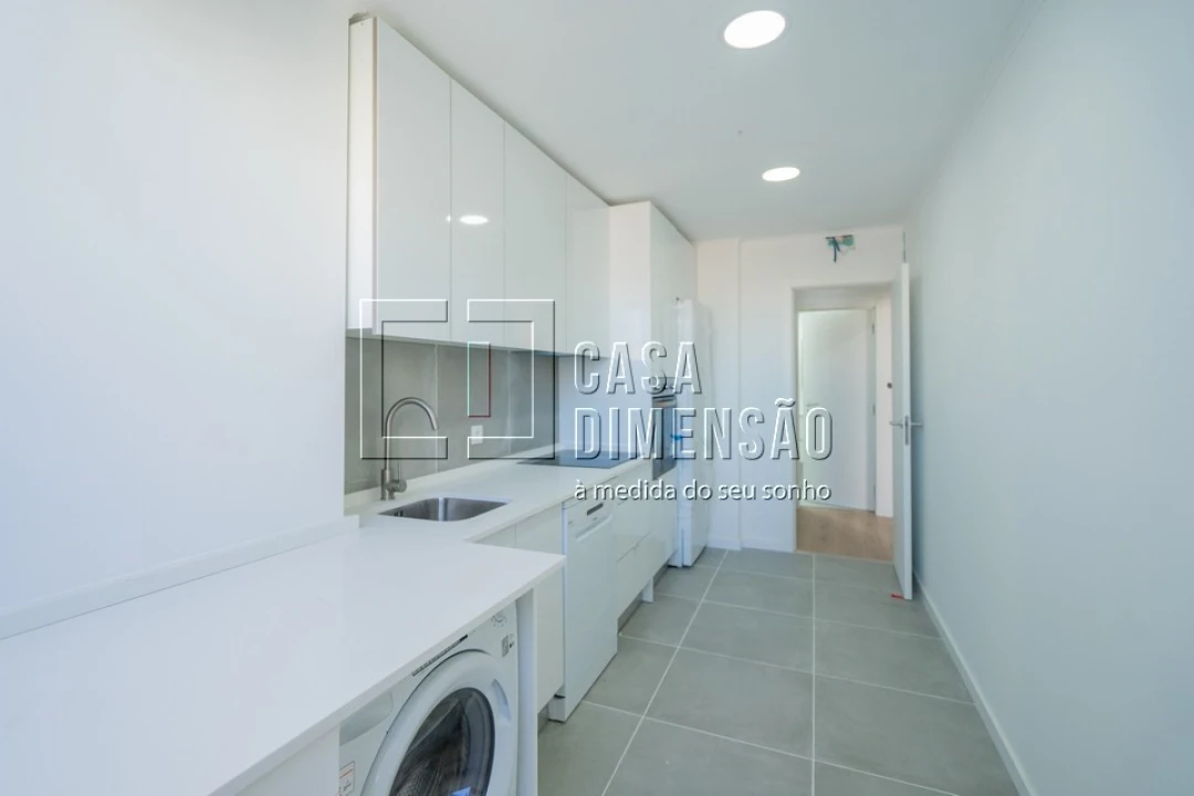 Apartamento T3 para Venda em Águas Livres Foto 11