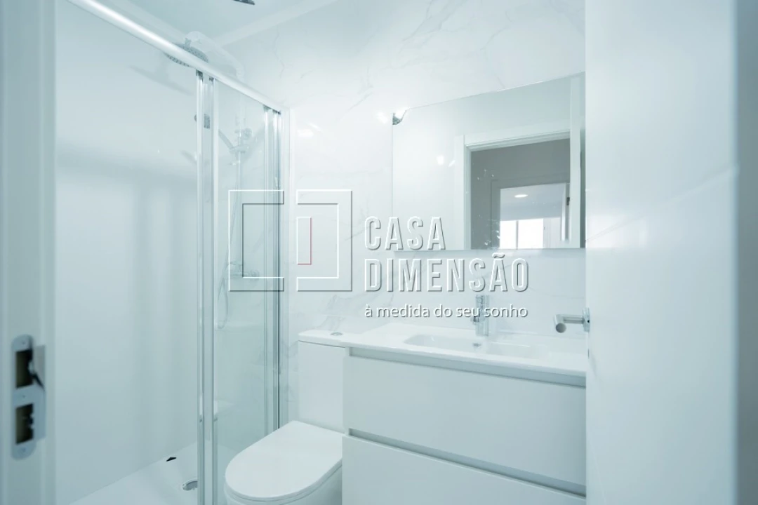 Apartamento T3 para Venda em Águas Livres Foto 16