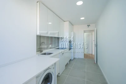 Apartamento T3 para Venda em Águas Livres