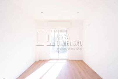 Apartamento T3 para Venda em Águas Livres