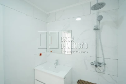Apartamento T3 para Venda em Águas Livres