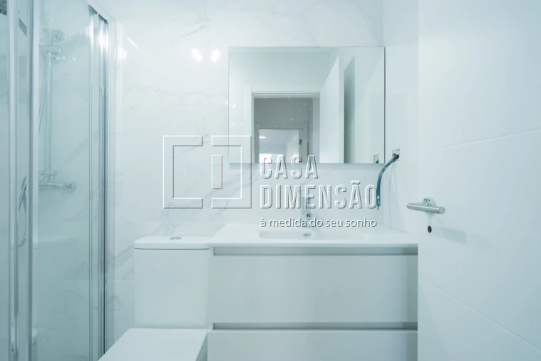 Apartamento T3 para Venda em Águas Livres Foto 17