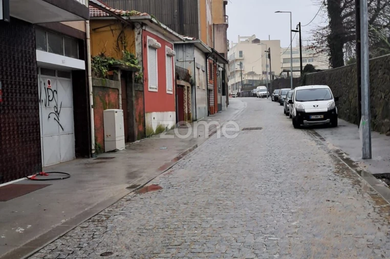 Moradia T2 para Venda em Ramalde Foto 4