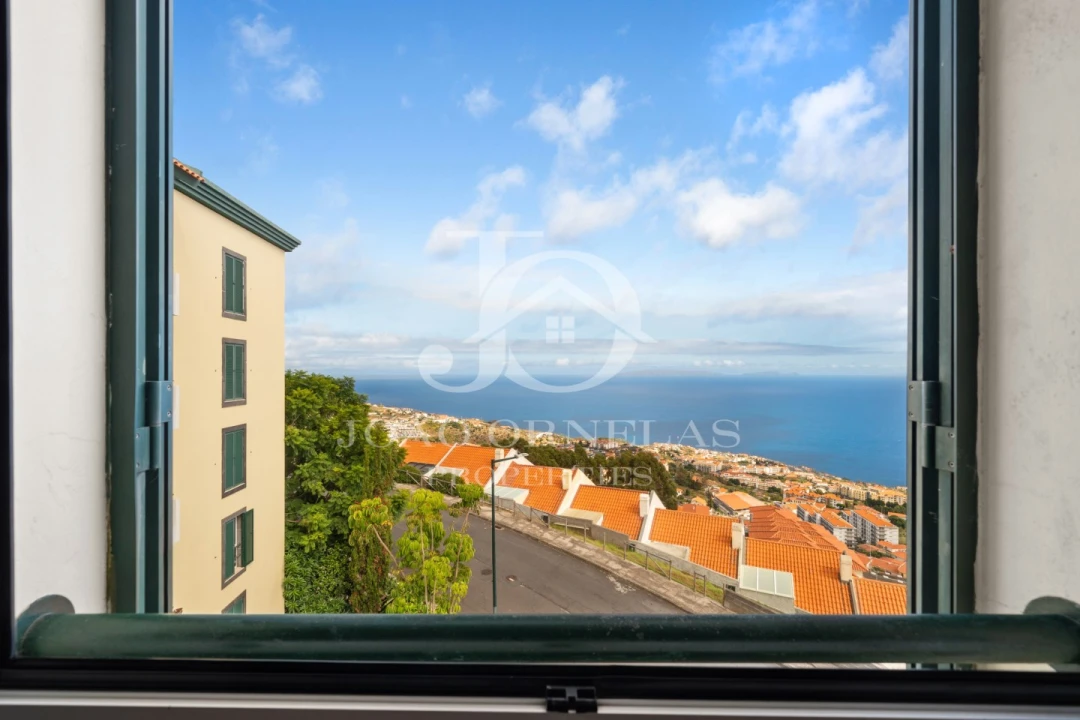 Apartamento T4 para Venda em Caniço Foto 19