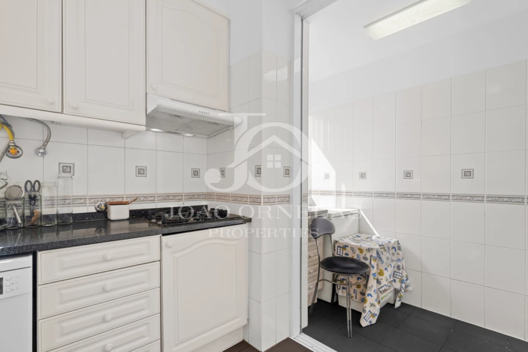 Apartamento T4 para Venda em Caniço Foto 27