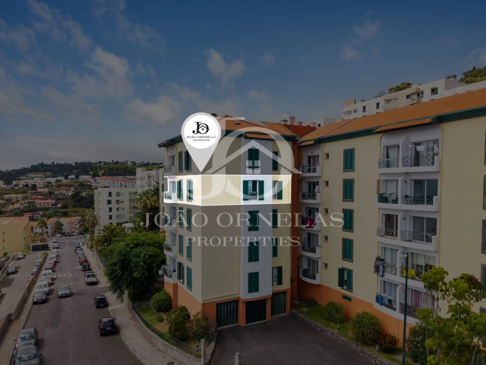 Apartamento T4 para Venda em Caniço Foto 38