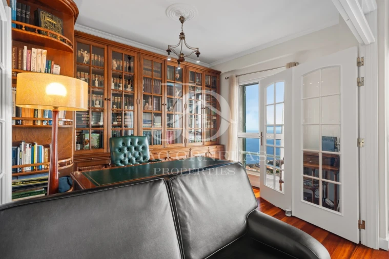 Apartamento T4 para Venda em Caniço Foto 10