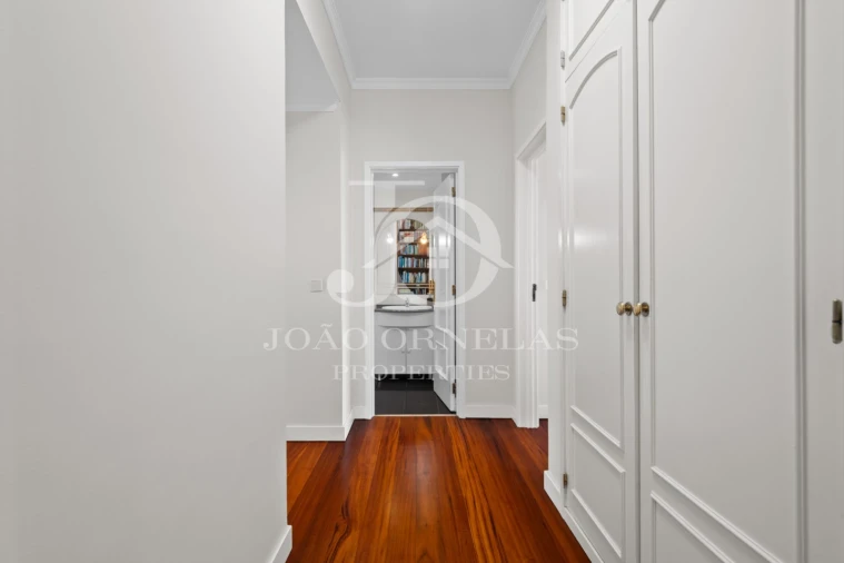 Apartamento T4 para Venda em Caniço Foto 22