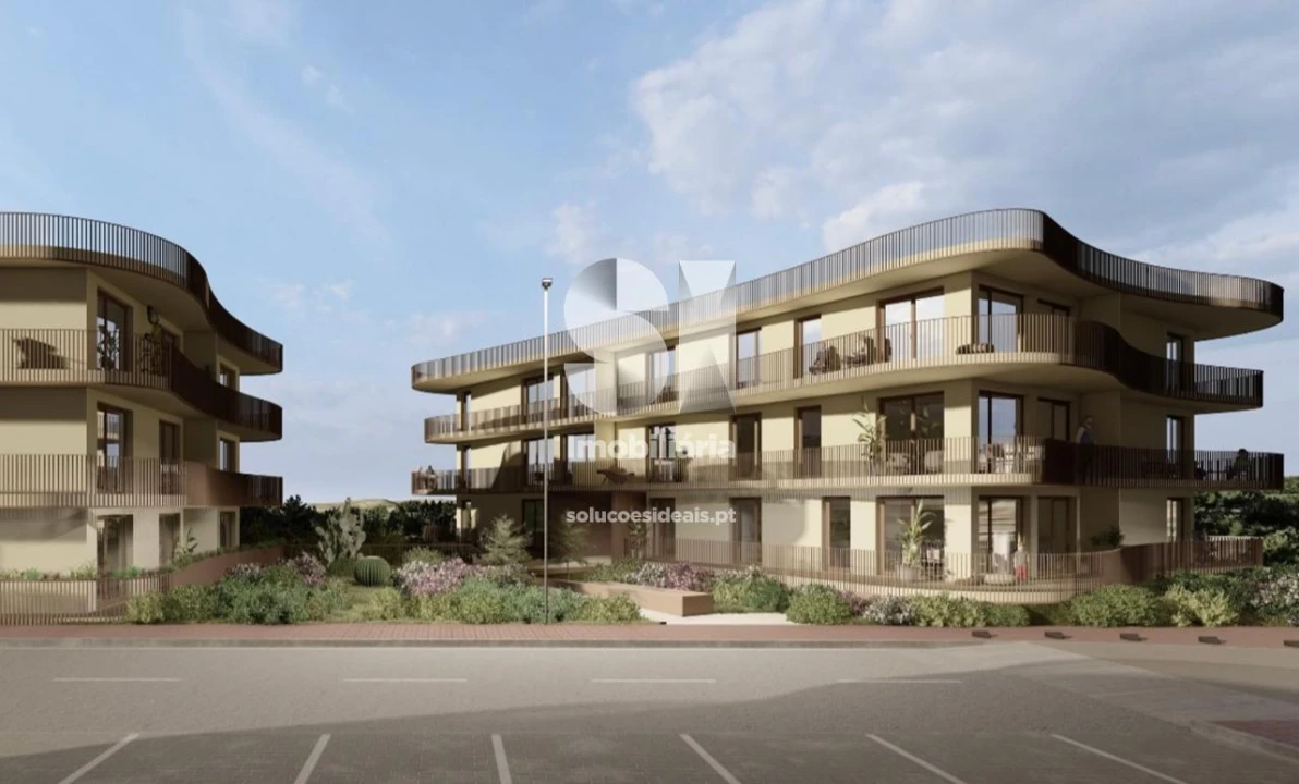 Apartamento T2 para Venda em Santa Clara e Castelo Viegas Foto 3