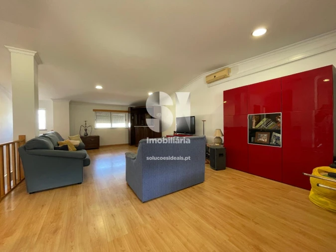 Moradia T4 para Venda em Lousã e Vilarinho Foto 24