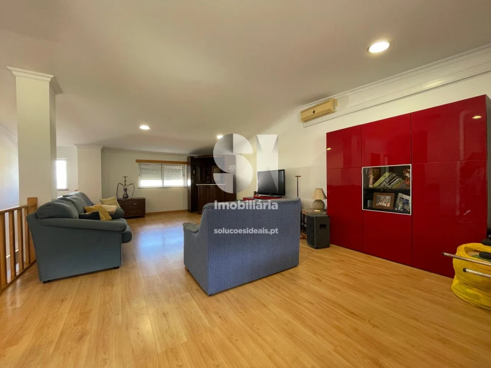 Moradia T4 para Venda em Lousã e Vilarinho Foto 24