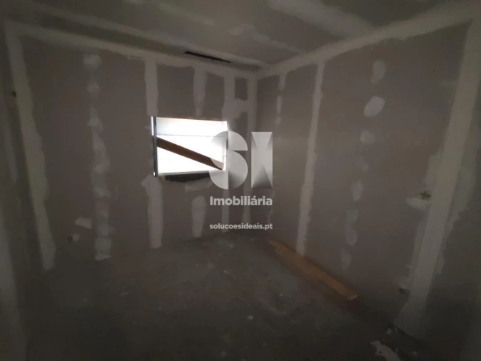Moradia T2 para Venda em Pampilhosa Foto 7