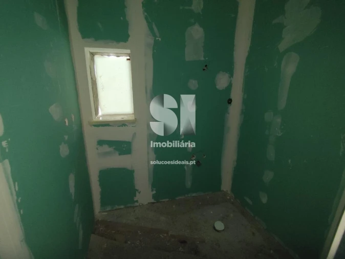 Moradia T2 para Venda em Pampilhosa Foto 8