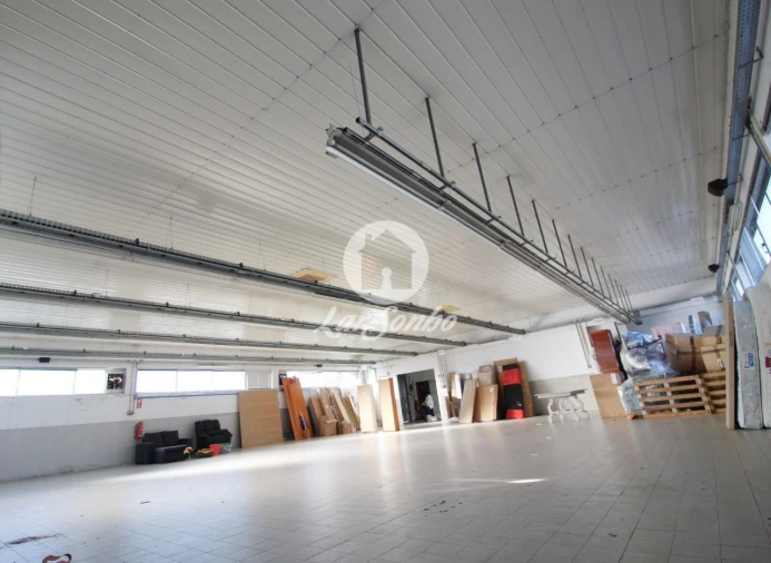 Armazém para Venda em Carvalhal Foto 15