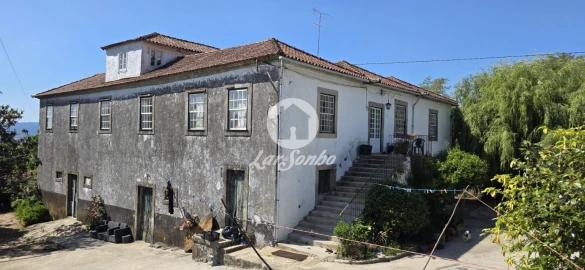 Quinta T6 para Venda em Castelo do Neiva
