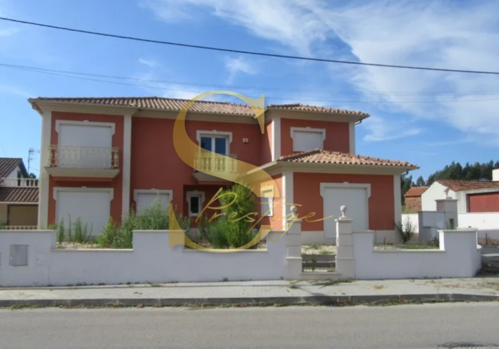 Moradia T7 para Venda em Bidoeira de Cima Foto 3