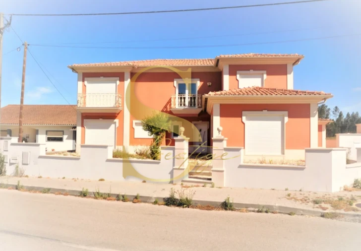 Moradia T7 para Venda em Bidoeira de Cima
