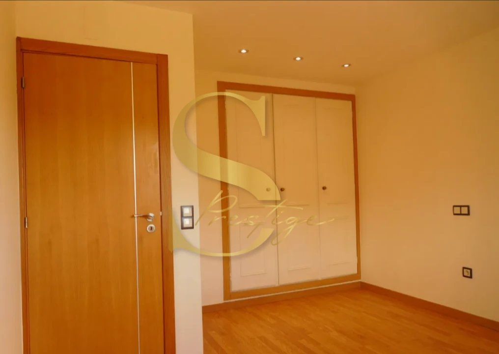 Moradia T7 para Venda em Bidoeira de Cima Foto 30