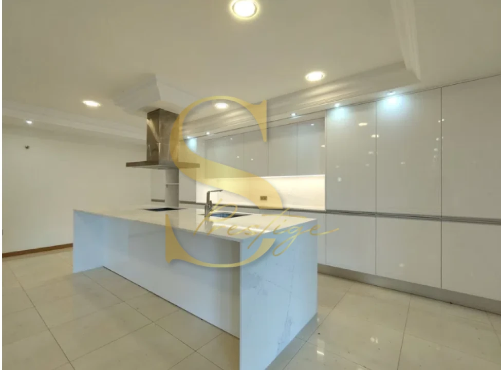 Moradia T7 para Venda em Bidoeira de Cima Foto 14