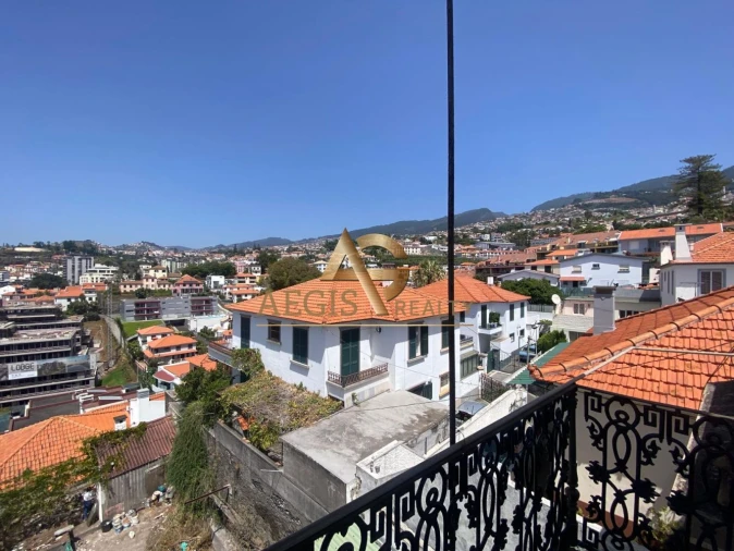 Loja para Venda em Funchal (Santa Luzia) Foto 3