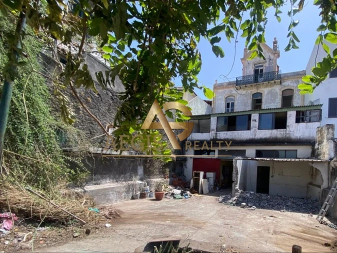 Loja para Venda em Funchal (Santa Luzia)