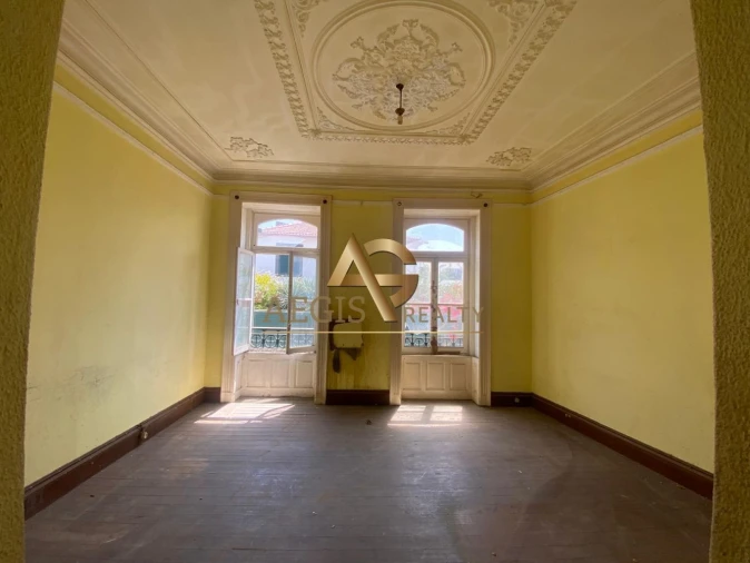 Loja para Venda em Funchal (Santa Luzia) Foto 24