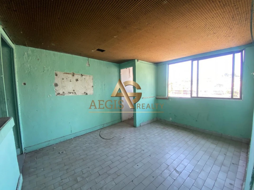 Loja para Venda em Funchal (Santa Luzia) Foto 18