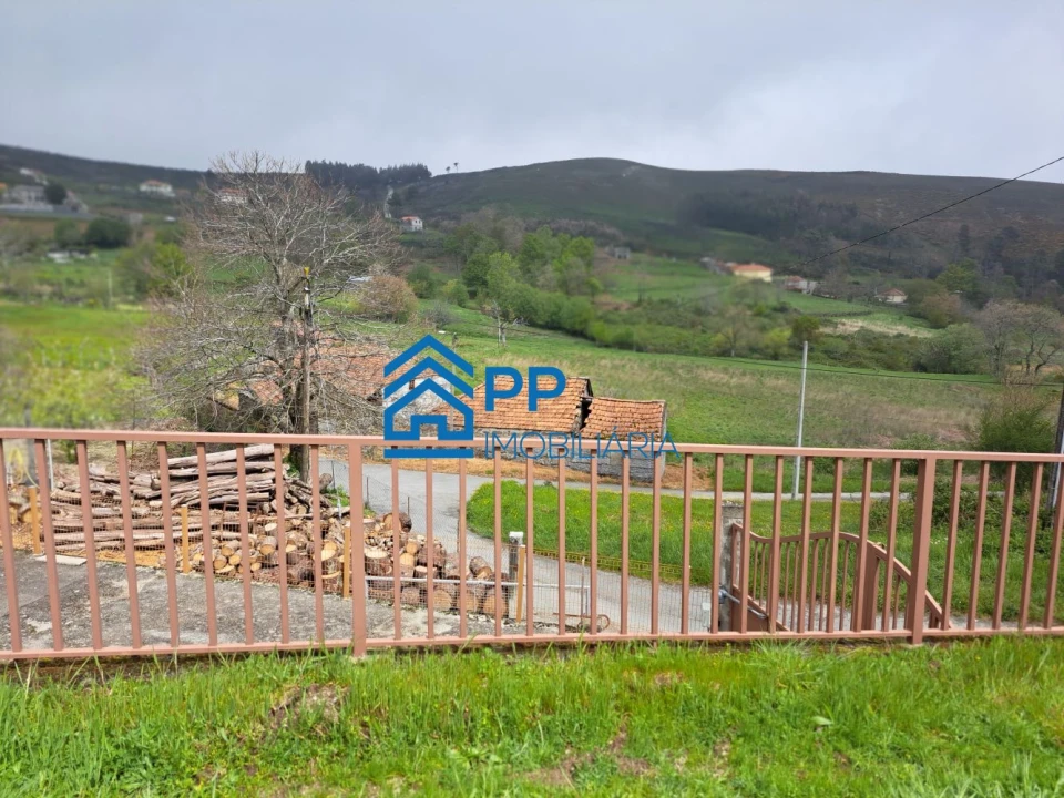 Quinta T3 para Venda em Gestaço Foto 30