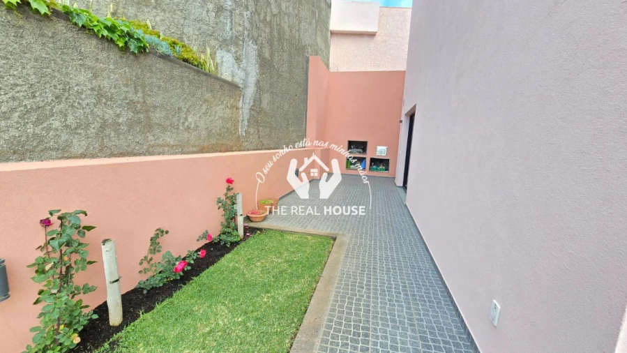 Moradia T3 para Venda em Monte Foto 13