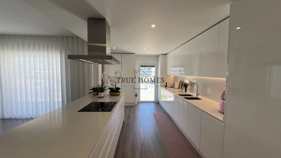 Apartamento T3 para Venda em Corroios Foto 9