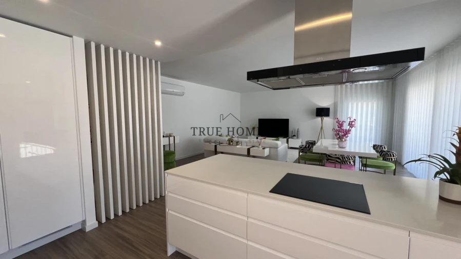 Apartamento T3 para Venda em Corroios Foto 13