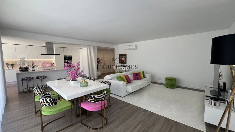 Apartamento T3 para Venda em Corroios Foto 5