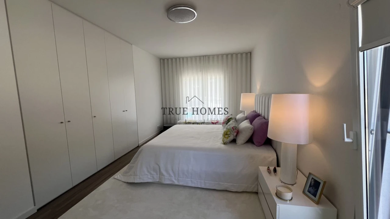 Apartamento T3 para Venda em Corroios Foto 23