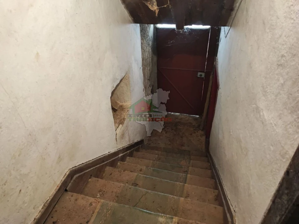 Moradia T4 para Venda em Varzea dos Cavaleiros Foto 10