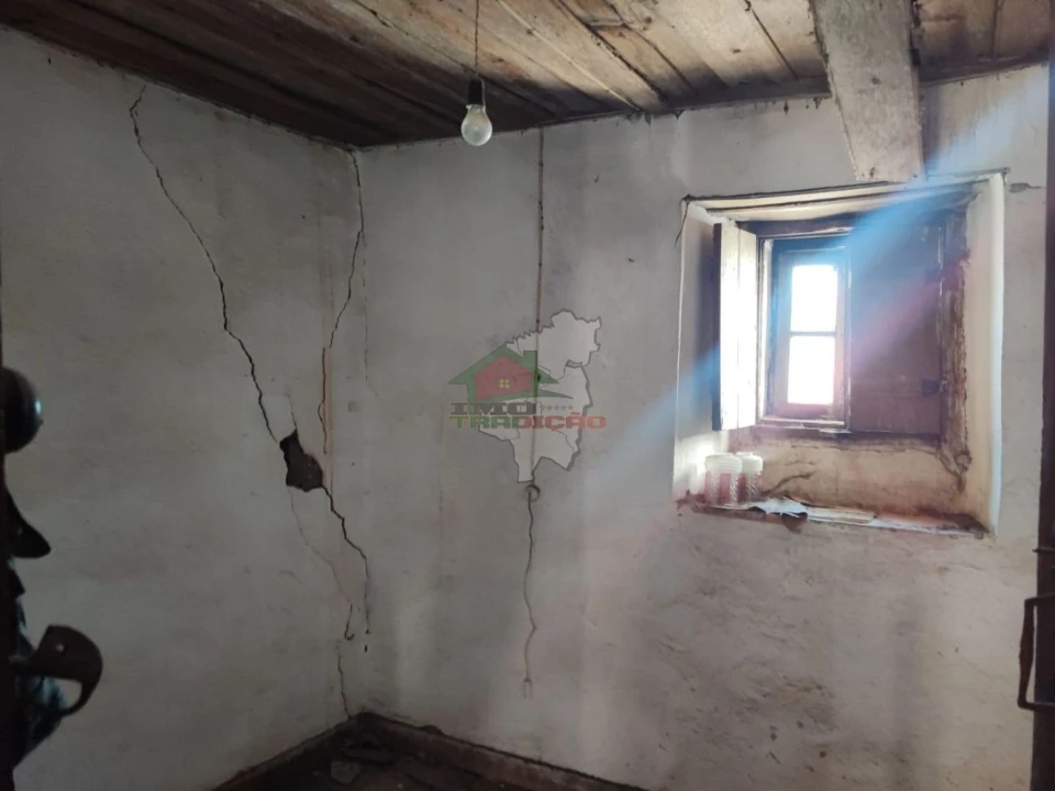 Moradia T4 para Venda em Varzea dos Cavaleiros Foto 14