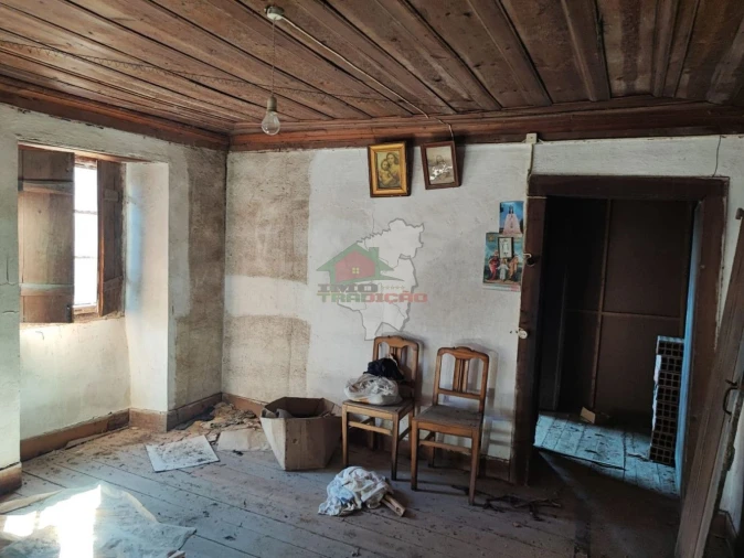 Moradia T4 para Venda em Varzea dos Cavaleiros Foto 26