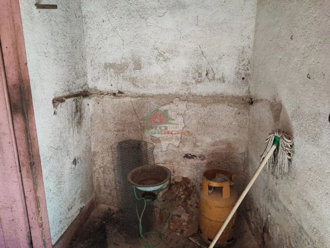 Moradia T4 para Venda em Varzea dos Cavaleiros Foto 4