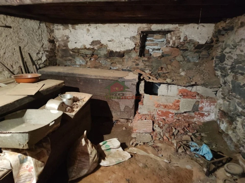 Moradia T4 para Venda em Varzea dos Cavaleiros Foto 7