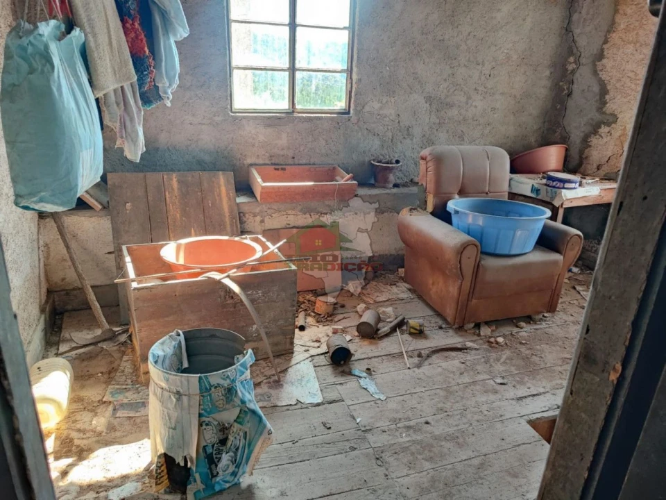 Moradia T4 para Venda em Varzea dos Cavaleiros Foto 18