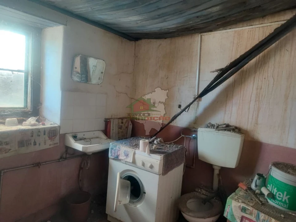 Moradia T4 para Venda em Varzea dos Cavaleiros Foto 30