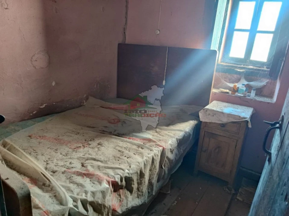 Moradia T4 para Venda em Varzea dos Cavaleiros Foto 28